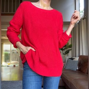 Red cable knit sweater Loft size M